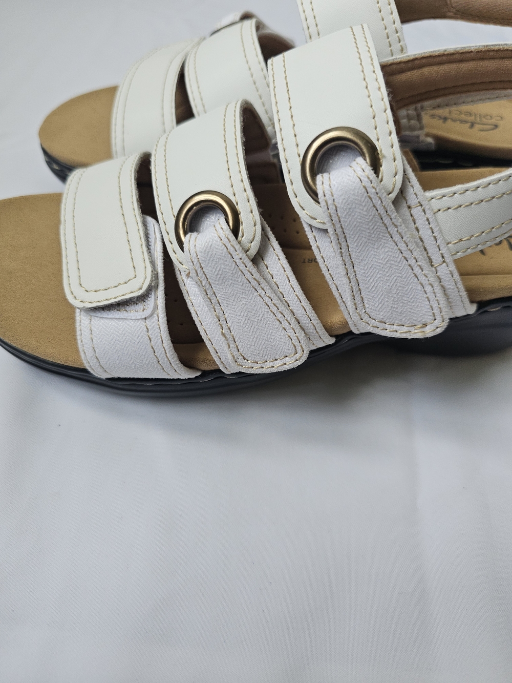 NWOT Clarks Collection White Strappy Wedge Sandals Size 6.5 - Picture 15 of 16